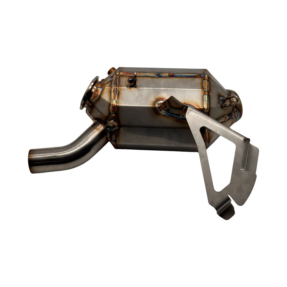 BoonDocker SideKick In the Tunnel and Stock Exit 9R, Matryx and AXYS 850 Muffler